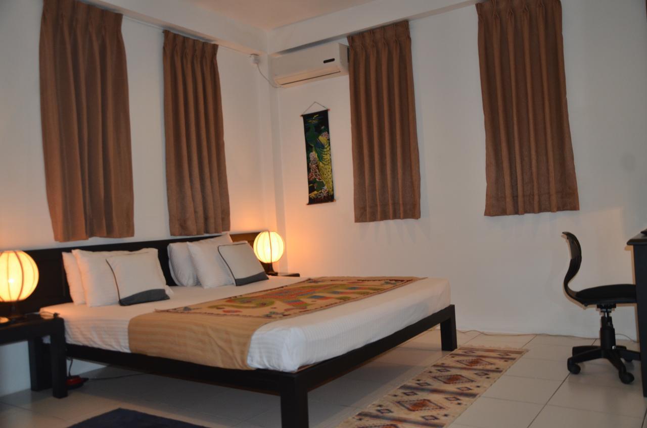 Ripple Reach Apartments Galle Extérieur photo
