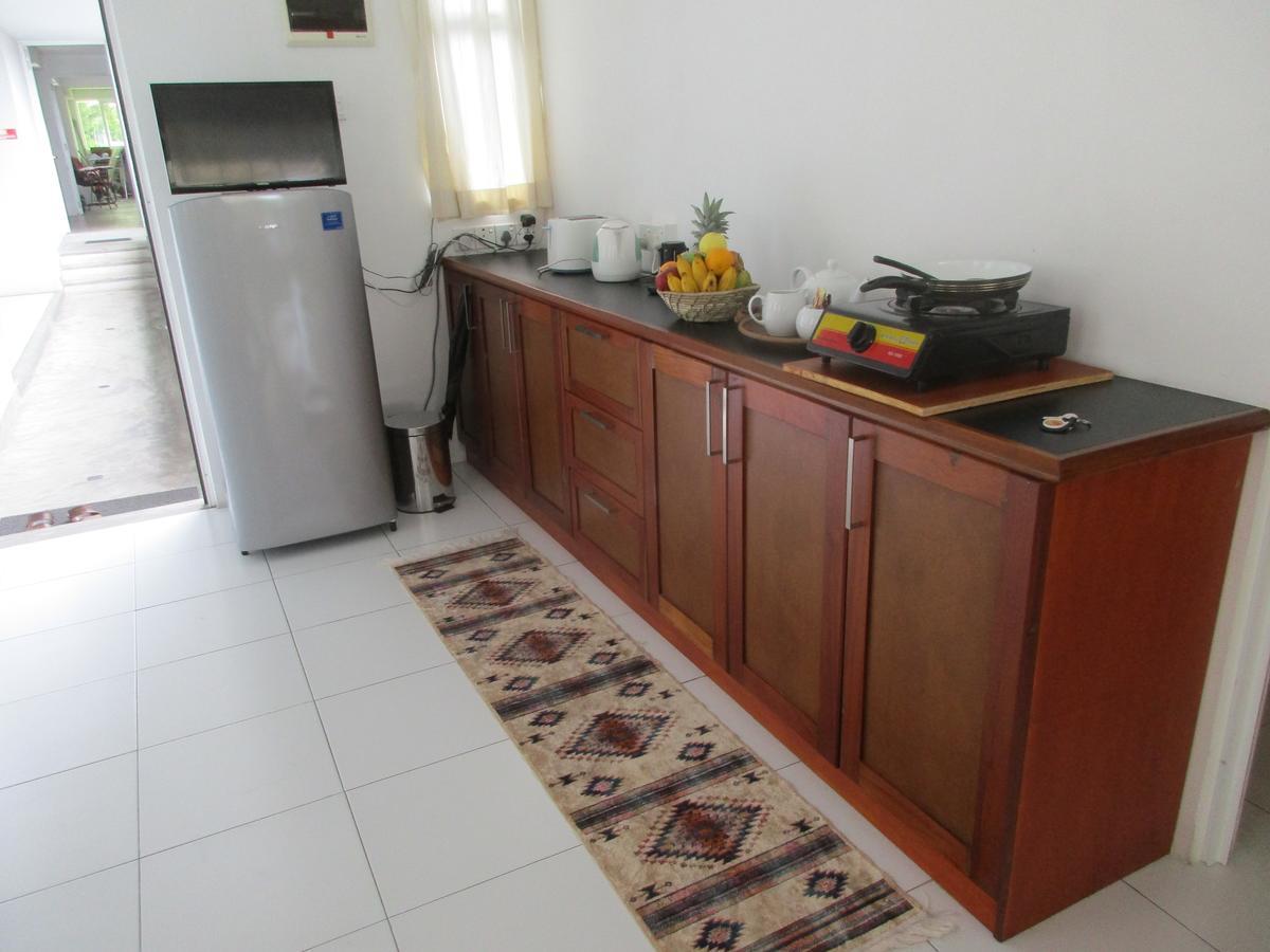 Ripple Reach Apartments Galle Extérieur photo